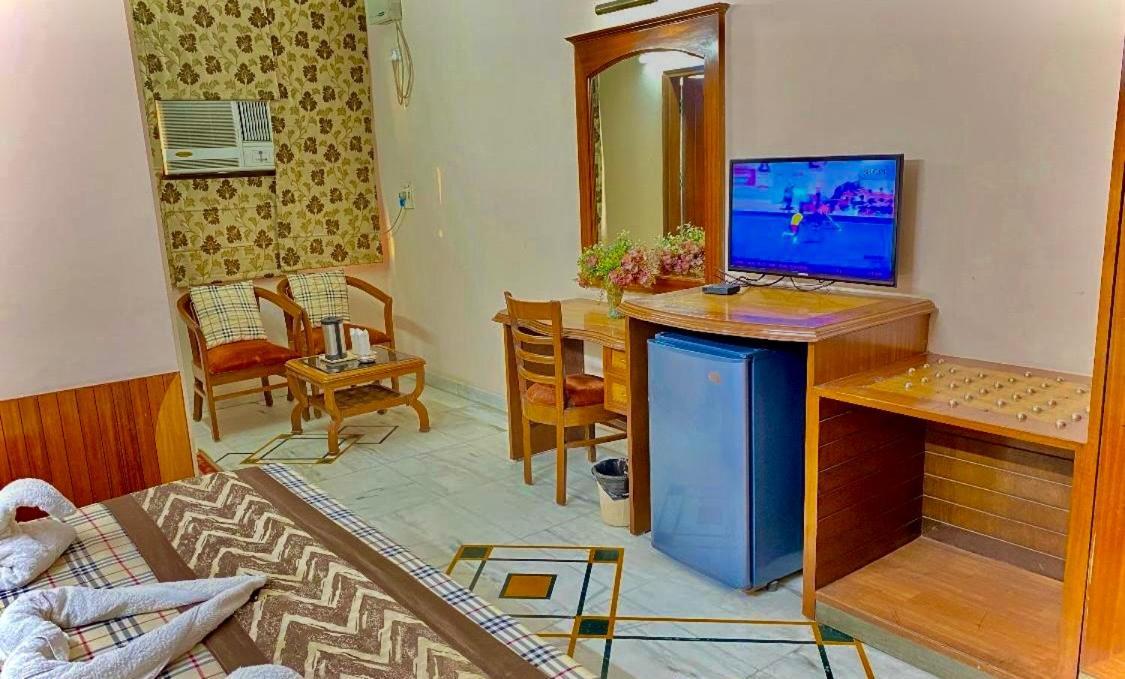 Hotel C Park - Karol Bagh, New Delhi Екстериор снимка