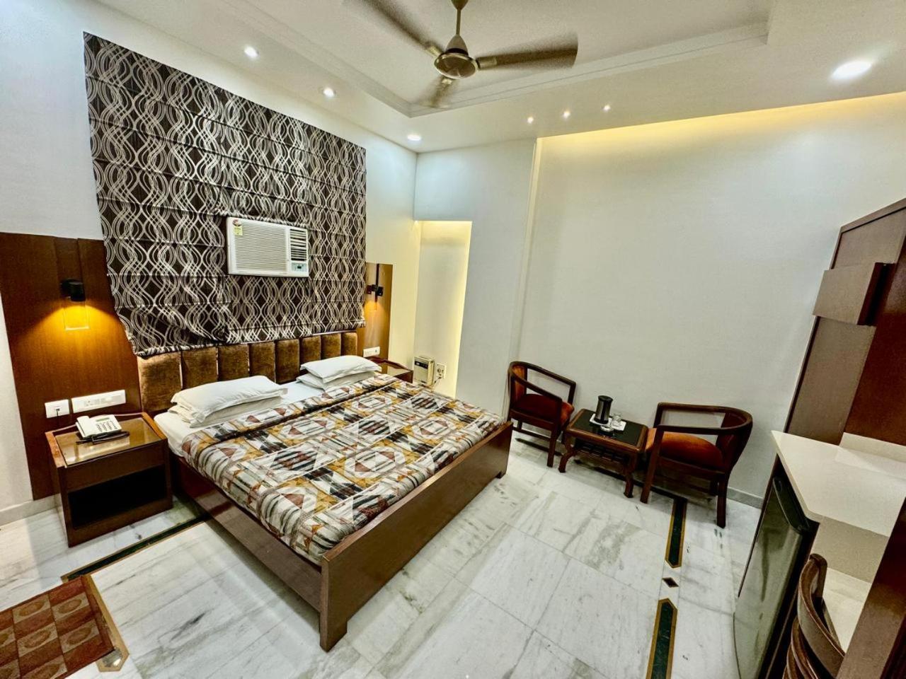 Hotel C Park - Karol Bagh, New Delhi Екстериор снимка